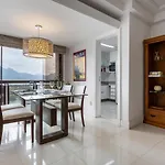 Cobertura Na Barra Da Tijuca Para 6 Pessoas - Lc2207