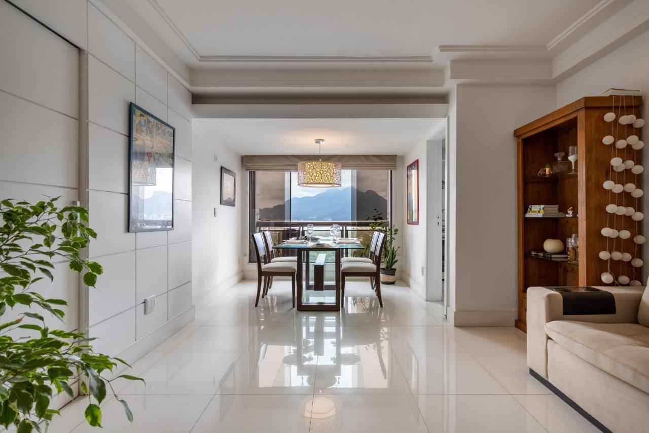 Apartamento Cobertura Na Barra Da Tijuca 6 Pessoas - Lc2207
